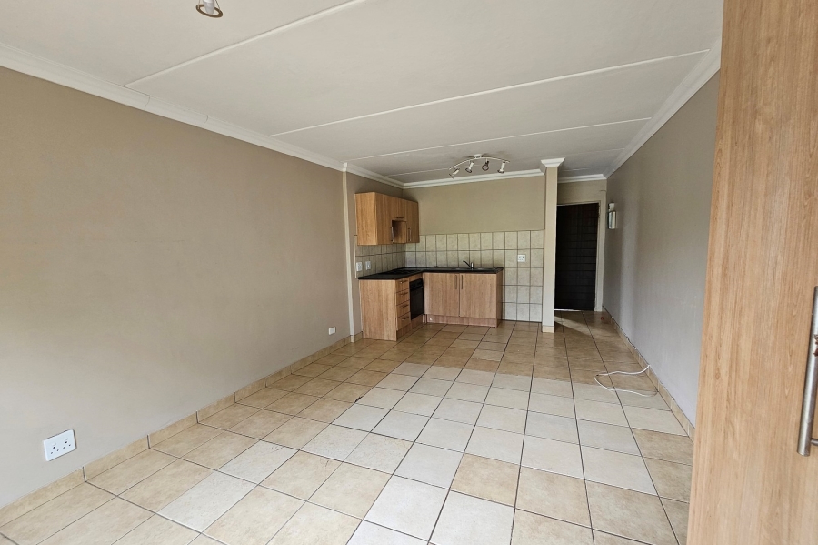 1 Bedroom Property for Sale in Geelhoutpark North West